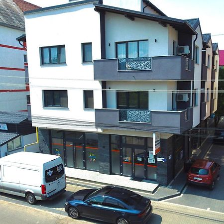 Astar Apartments - Large Rădăuţi المظهر الخارجي الصورة